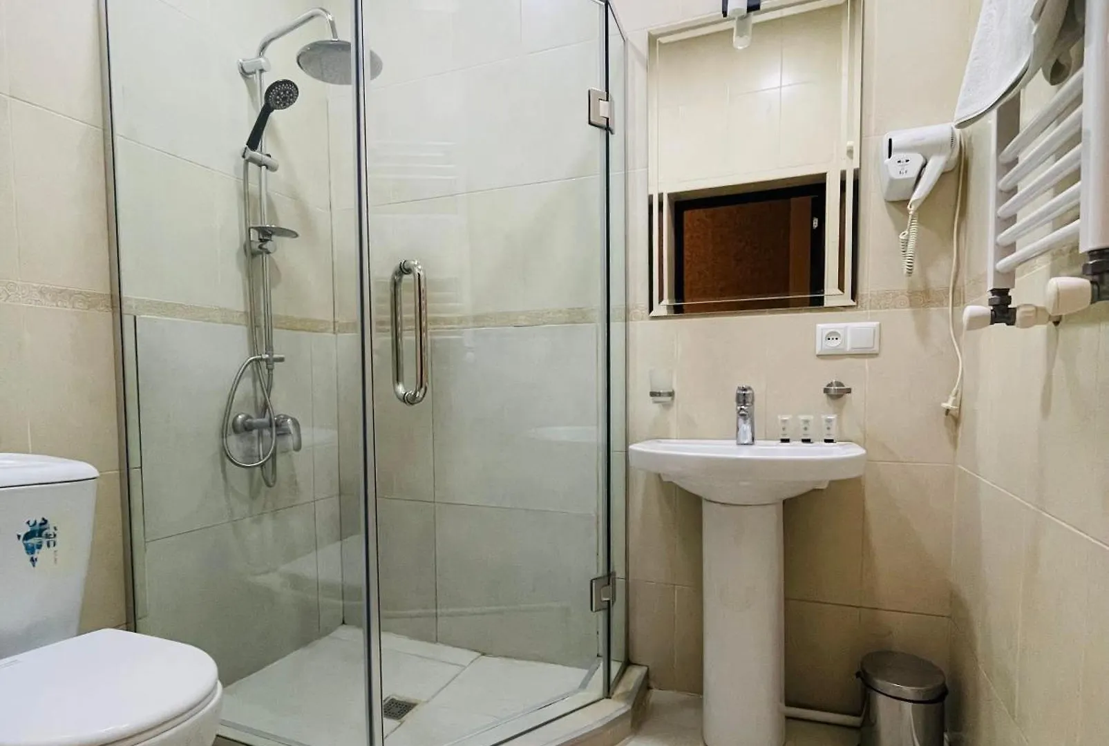 ***  2Nd Floor Hotel Tbilisi Georgia